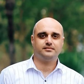 Nukri Loladze